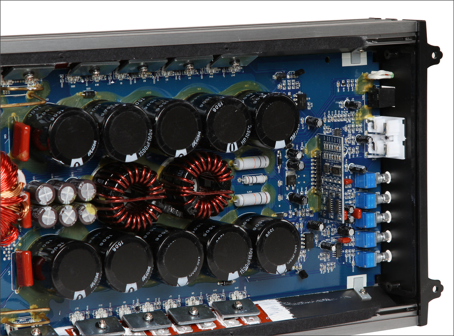 BB5000Dv2 | 5000W Peak BB-Series Class-D Monoblock Amplifier with Bass Remote
